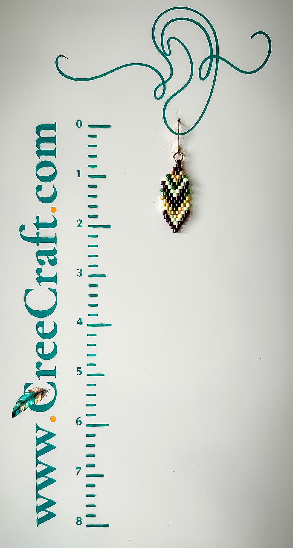 Boucles d'oreilles indigènes en écorce de bouleau faites à la main