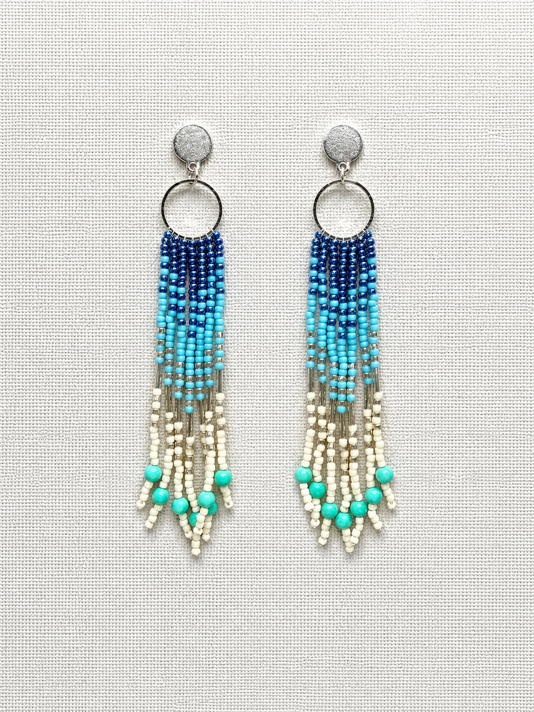 Boucles d'oreilles indigènes faites à la main - Attrape-rêves