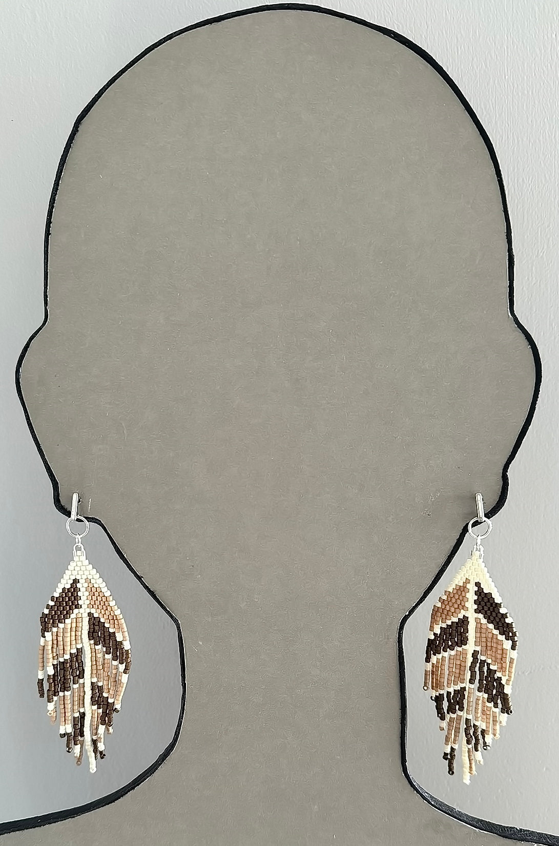 Boucles d'oreilles indigènes faites à la main - Attrape-rêves