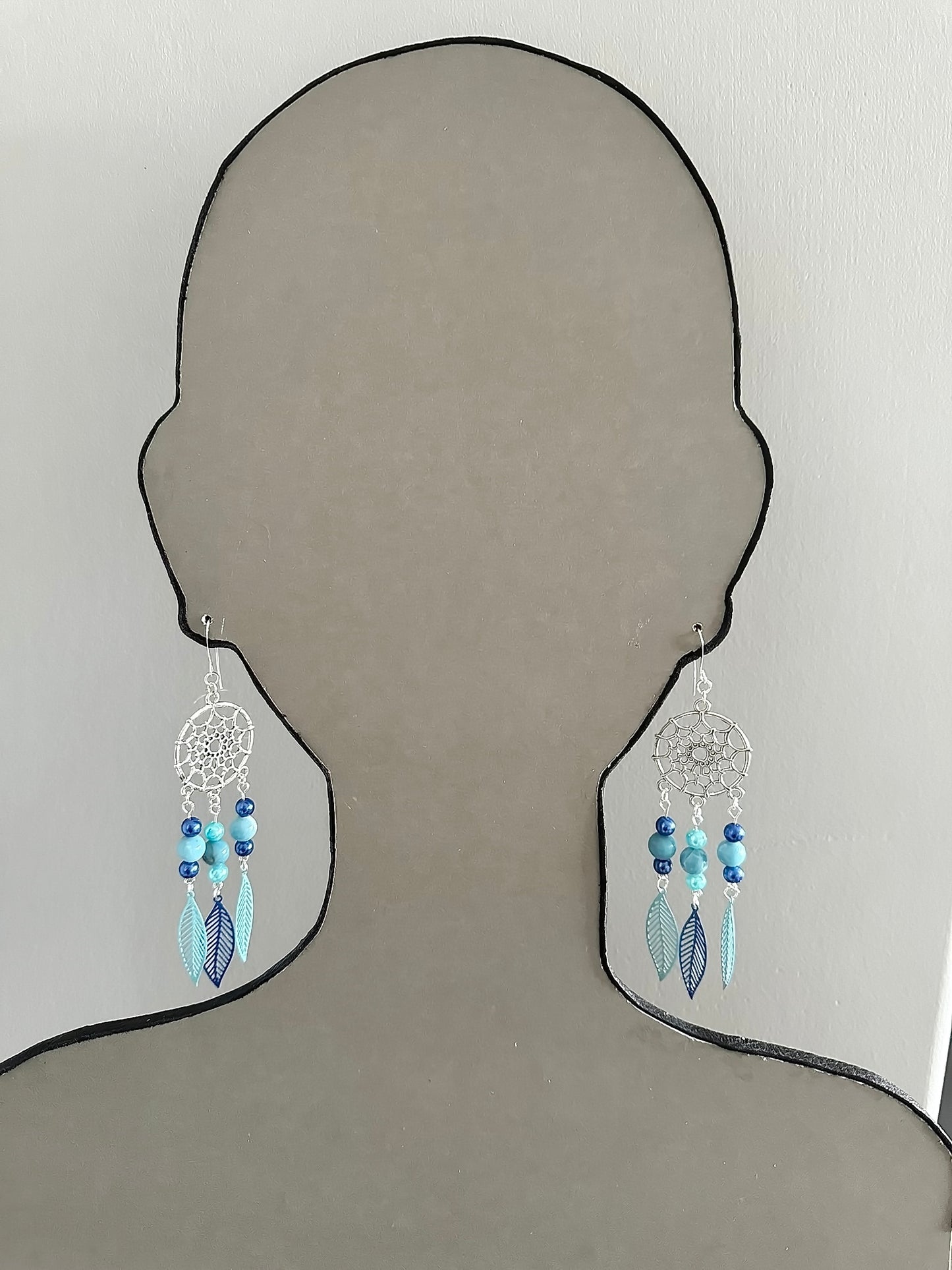 Boucles d'oreilles indigènes faites à la main - Attrape-rêves