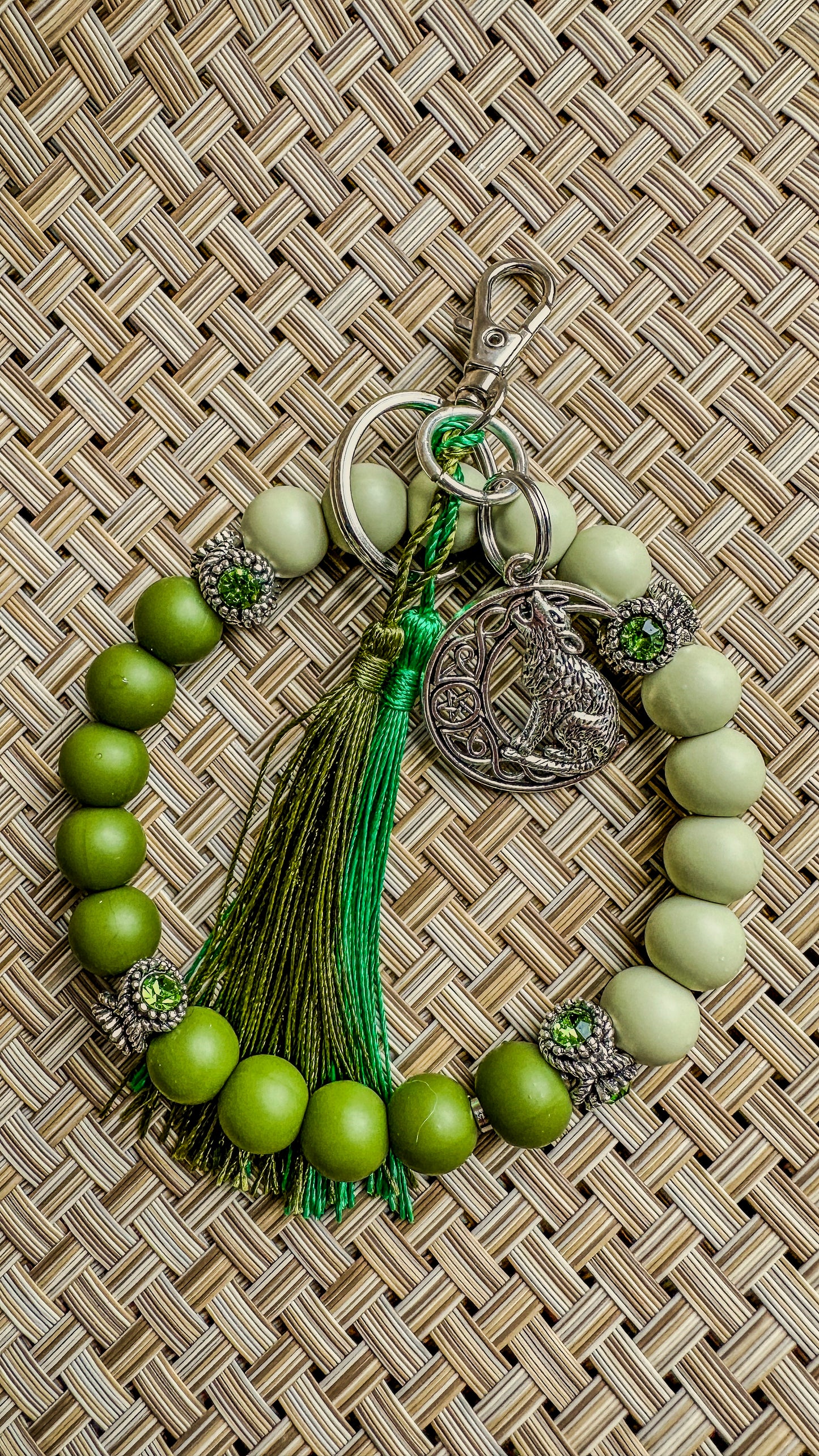 Pochette-bracelet - Loup