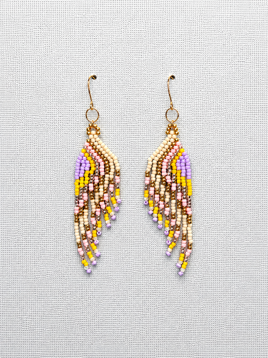 Toho Earrings - Wings (pink)