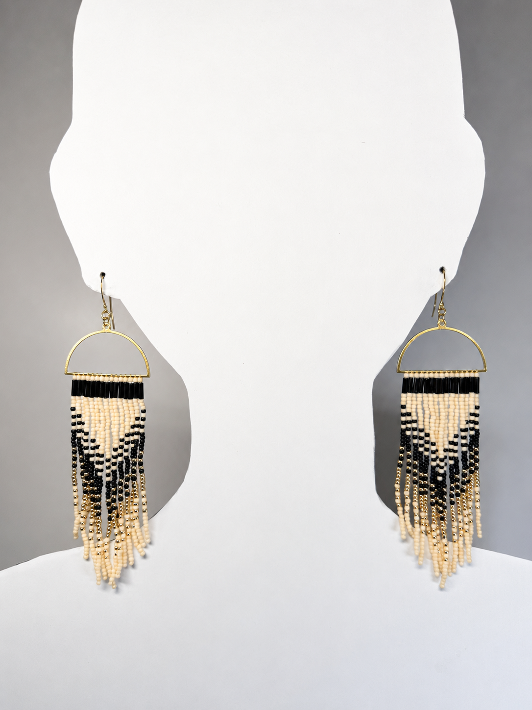 Toho Earrings - Half Moon (black, beige)