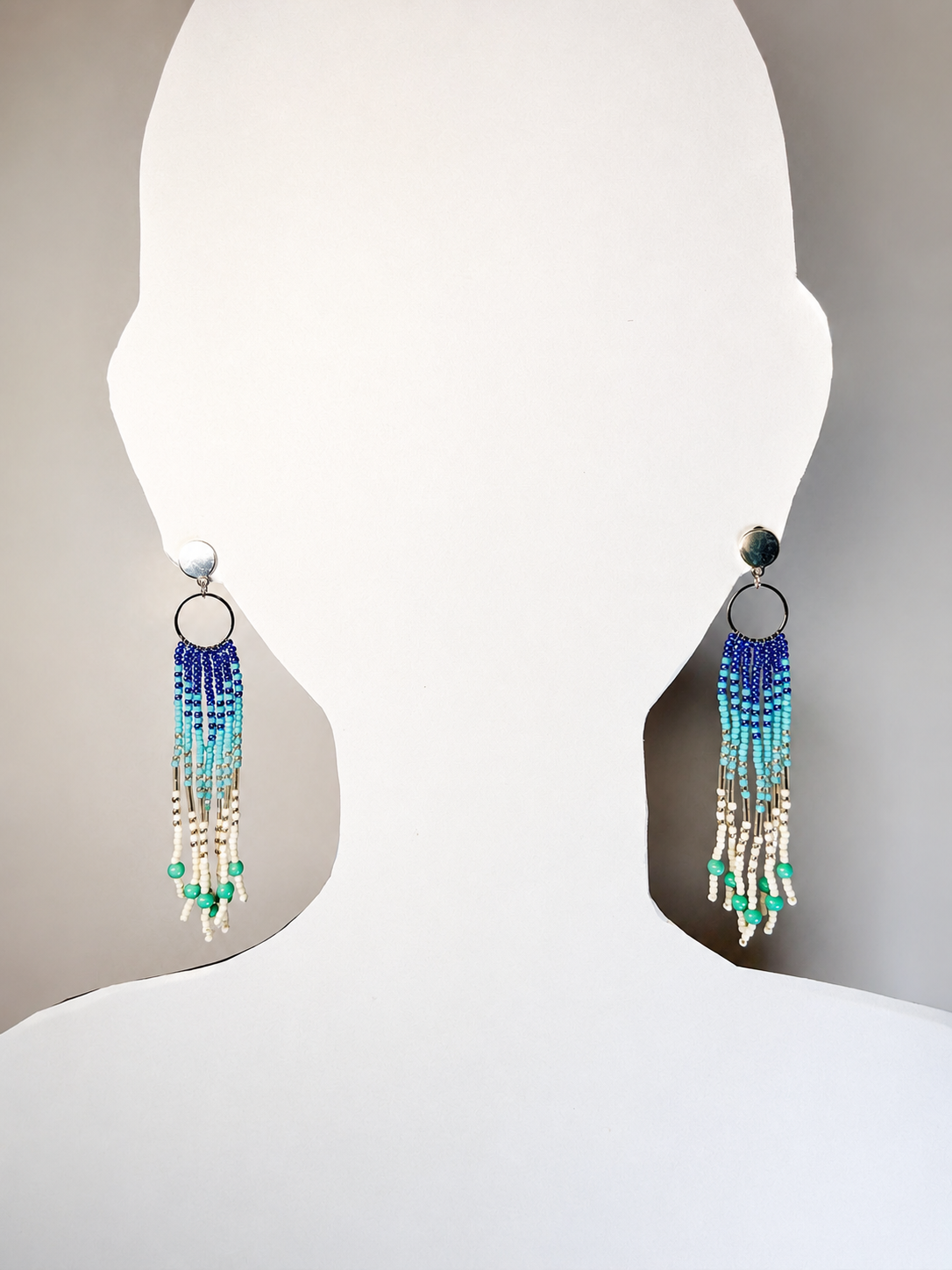 Boucles d'oreilles indigènes faites à la main - Attrape-rêves 