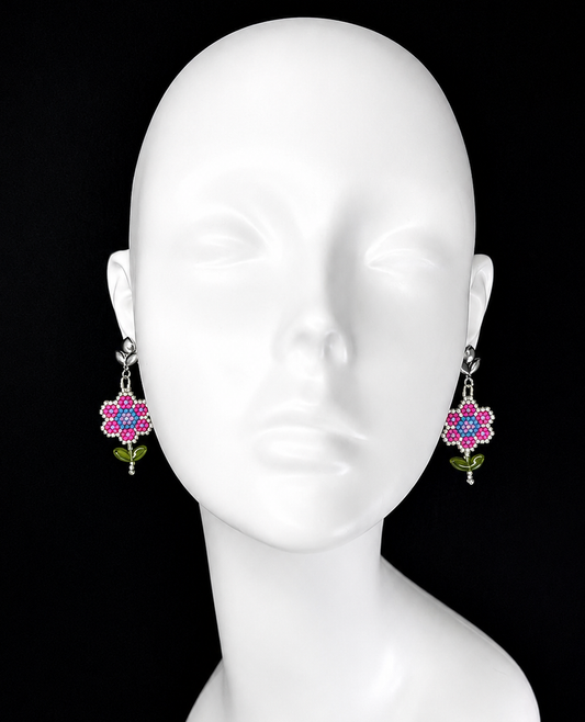 Miyuki Earrings - Flower w/ leaves (pink, silver)