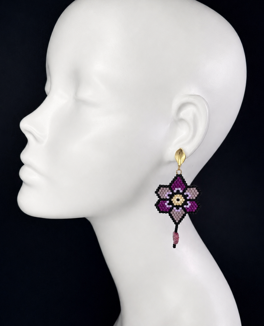 Miyuki Earrings - Flower w/ leaves (purple, black)