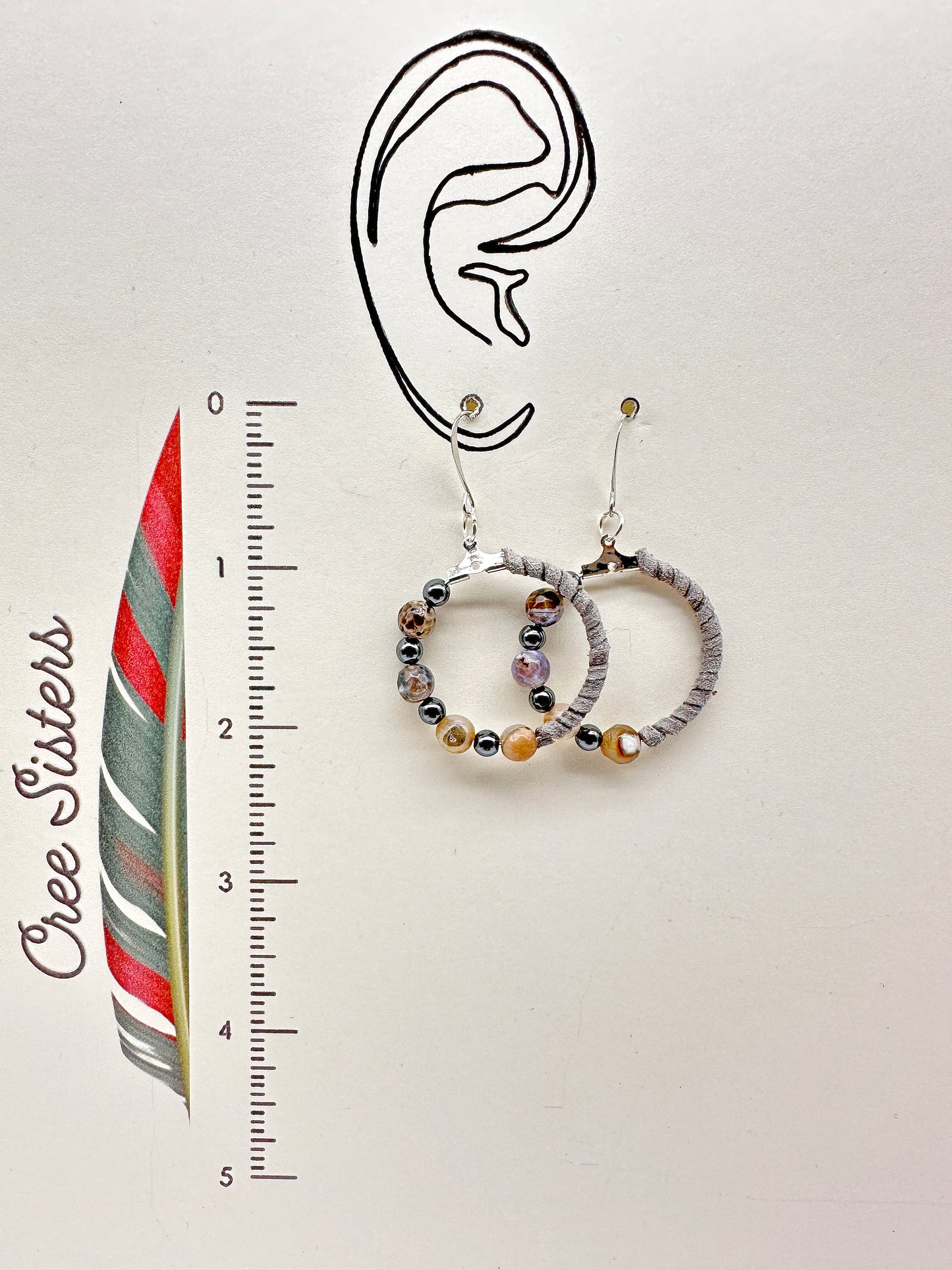 Boucles d'oreilles indigènes faites à la main - Agate et hématite