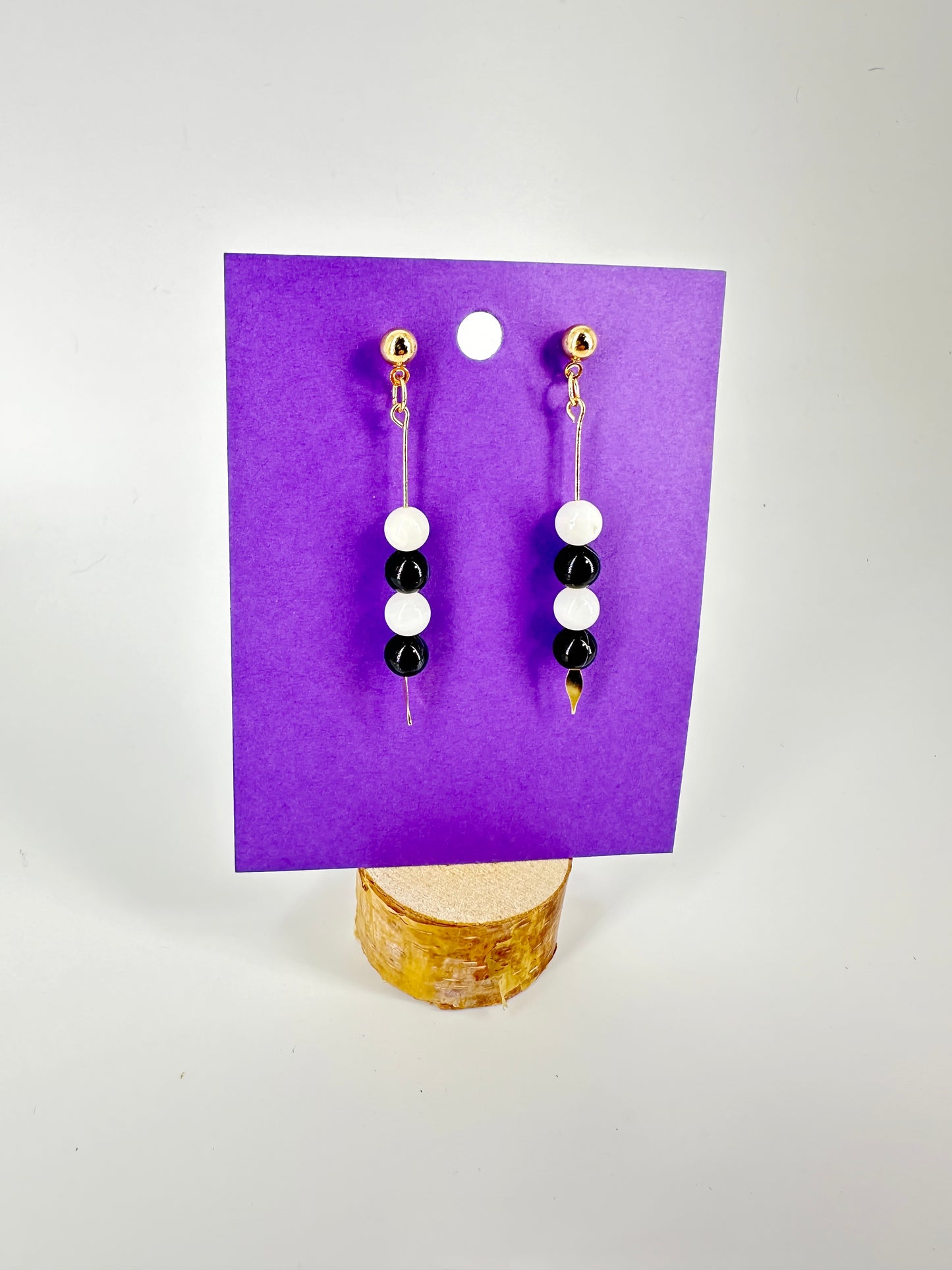 Indigenous Handmade Earrings - White Shell & Black Quartz