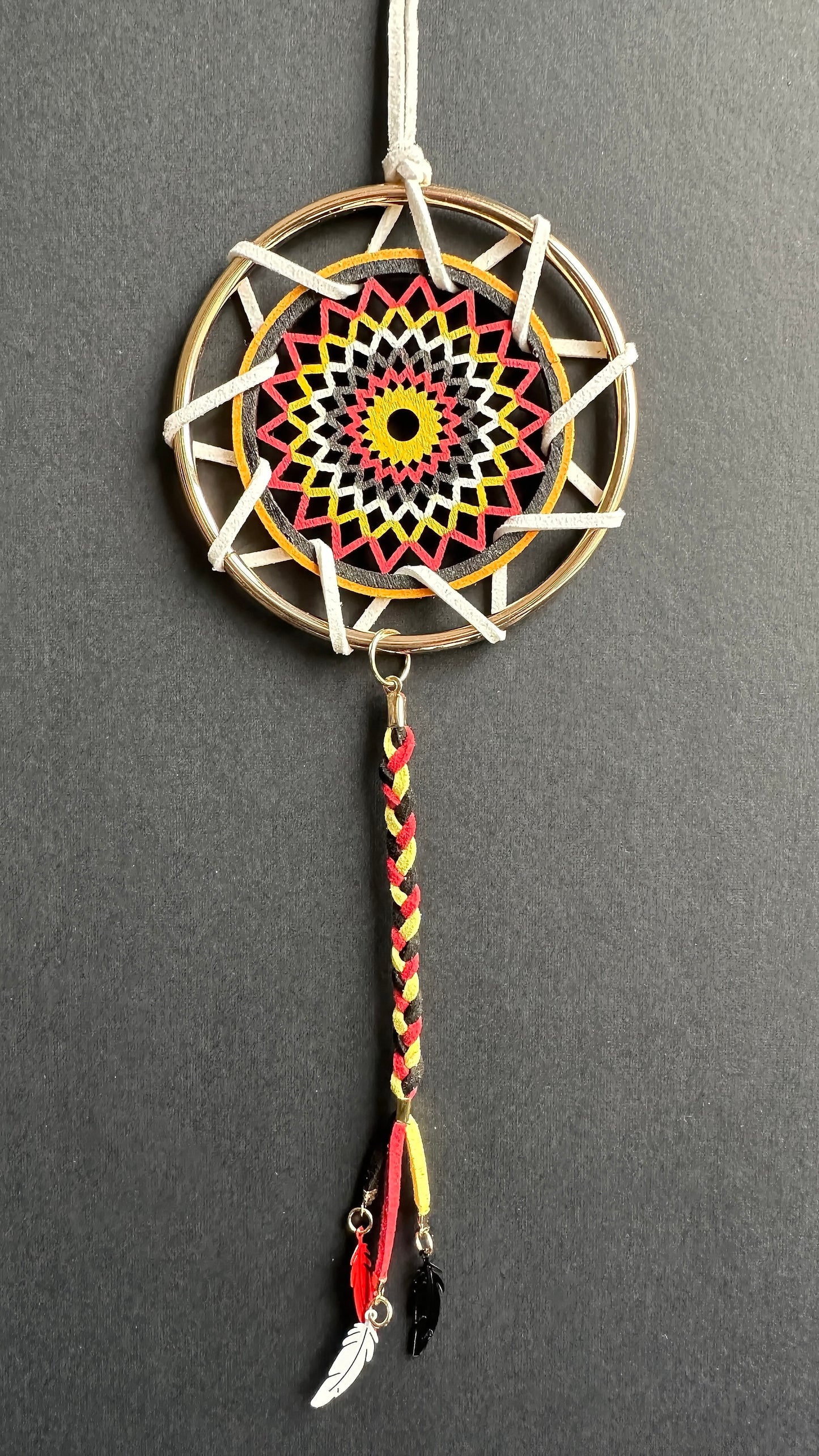 Hand painted Wooden Dreamcatcher w/ 4 Sacred Colours (M)